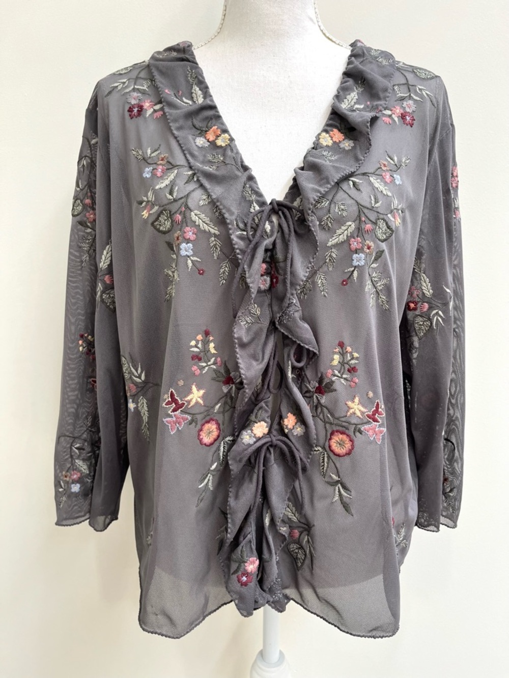 Vintage Y2K J.Jill Gray Mesh Floral Embroidered Ruffle Tie Front Top Topper XL - Picture 1 of 10